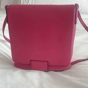 It’s a genuine leather crossbody bag.